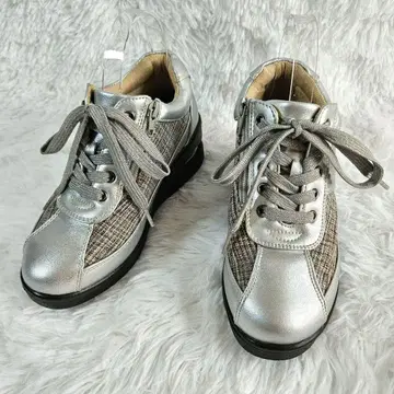 GoldenBear 컴포트 슈즈 스니커즈 통굽 22.5cm