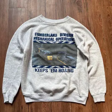 Hanes 90s 래글런 맨투맨 미국제 화물 열차