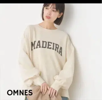 [ OMNES ] 컷 조젯 로고 프린트 볼륨 소매 풀오버