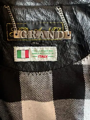 GRAND 꼬임 가죽 자켓