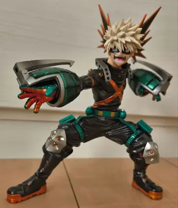 나의 히어로 아카데미아 바쿠고 카츠키 피규어