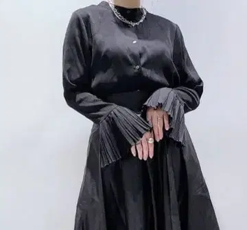 HARE 2WAY 소매 플레어 셔츠