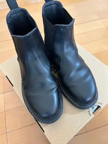 사이드 고어 부츠 블랙 사이즈:UK5.0(24cm)