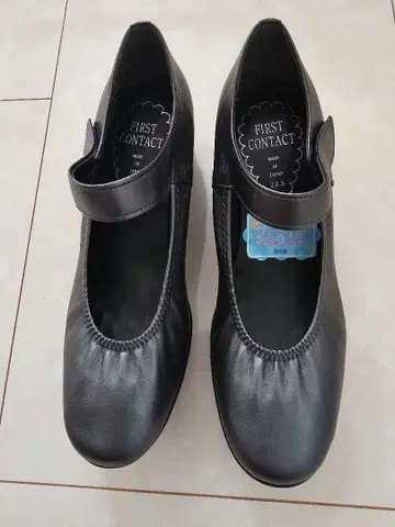 FIRST CONTACT 블랙 마리네 슈즈 23.5cm