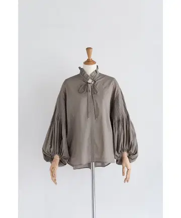 GIRLISH st.cecilia 새상품 애프터브라우스 카키