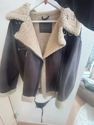 ZARA 후드 부착 라이더 자켓