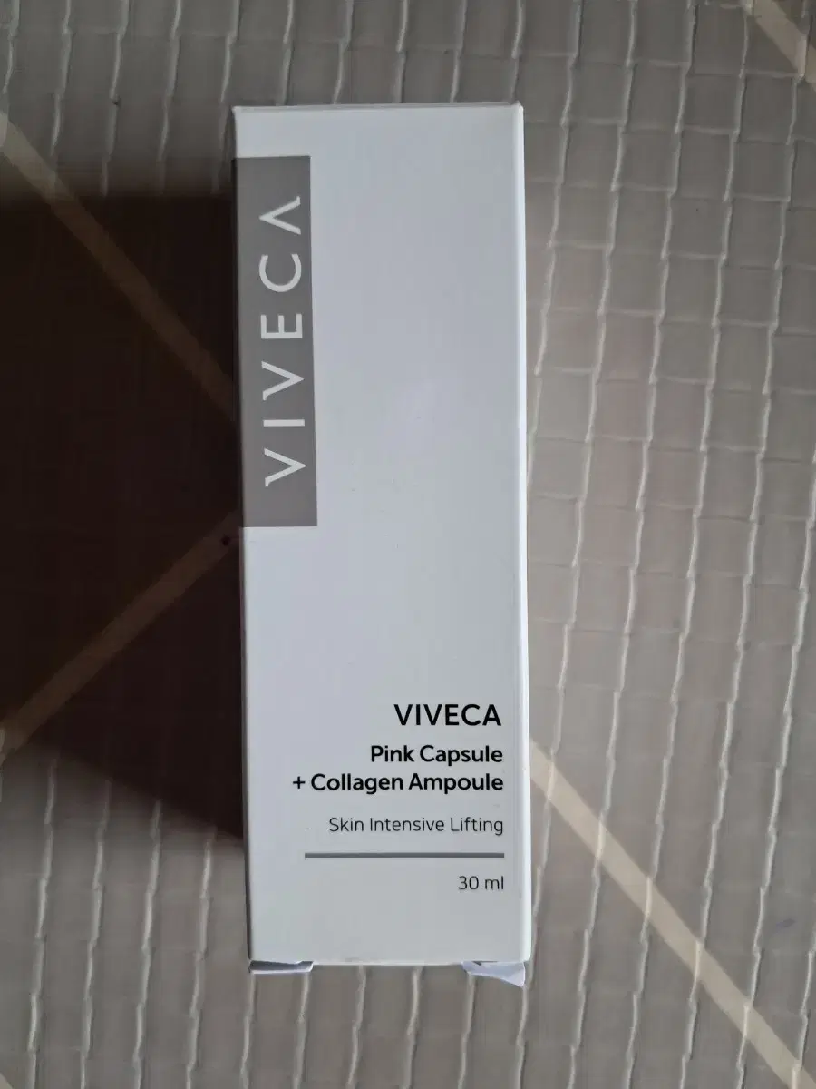 Viveca Pink Capsule Collagen Ampoule
