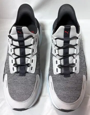 PUMA SOFTRIDE 러닝화 심메트리 이즈인 27cm