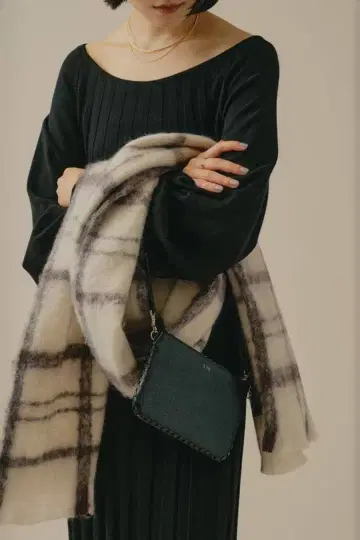 GALLARDA GALANTE 개럴개런트 리브 니트 원피스