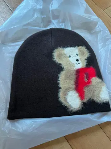 palace bear cuff beanie 팔라스 베어 커프 브라운