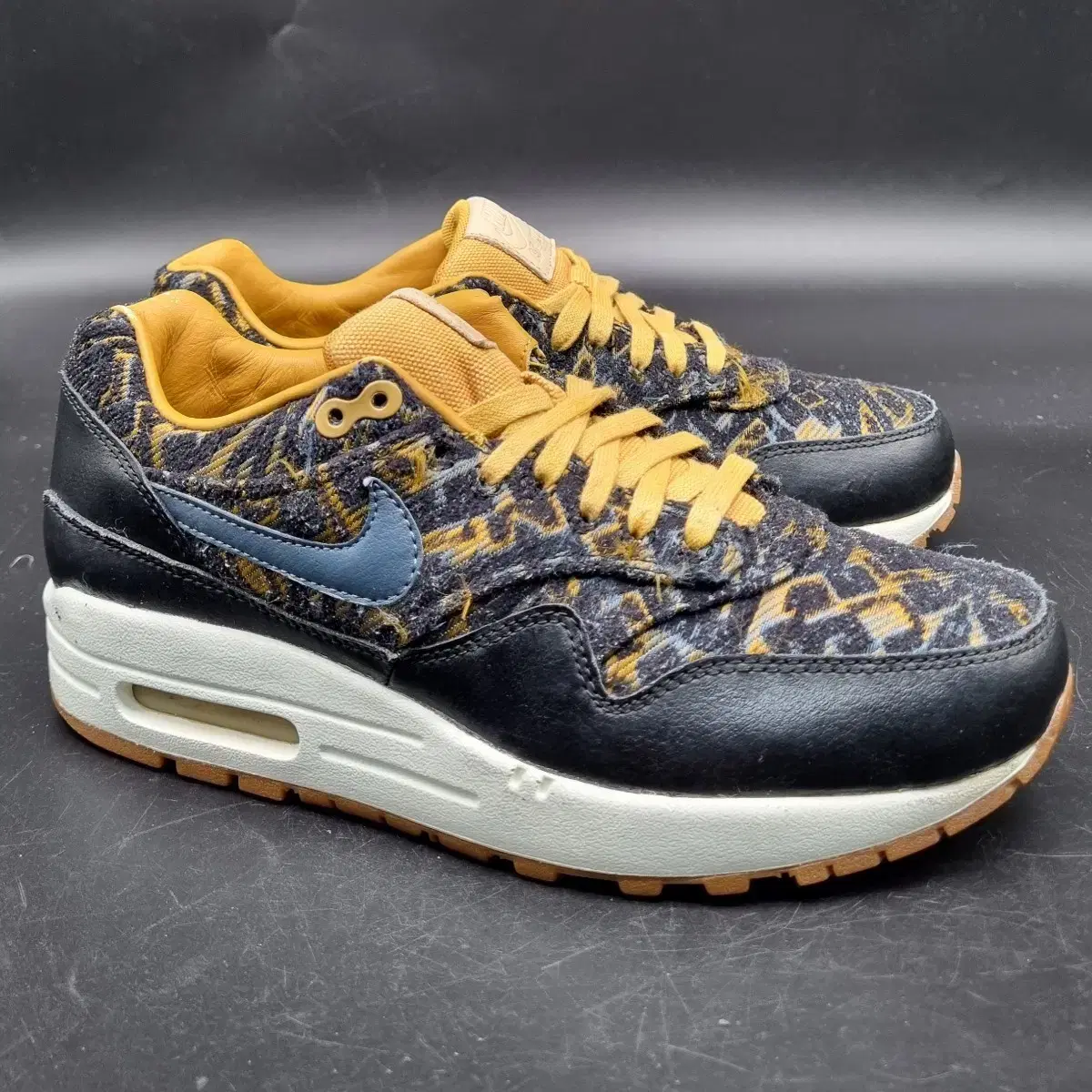 Nike Air Max 1 Premium Women's Sneakers 230
