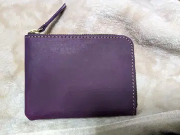 퍼플 가죽 접이식 지갑 지퍼 포함