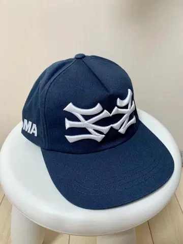 네이비 야구 모자 oMA