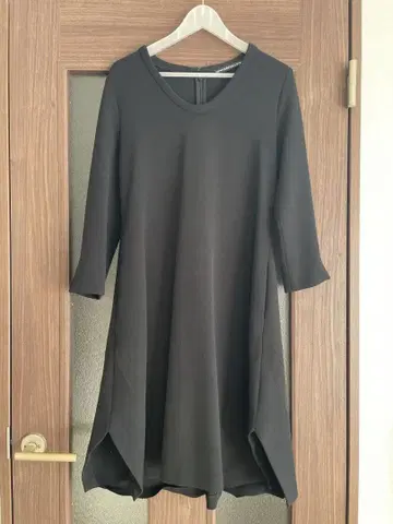 블랙 A라인 원피스 사이즈 42 L