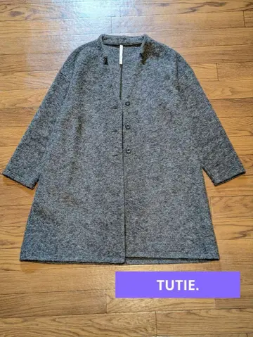 TUTIE. 스라이버 니트 코트 노카라