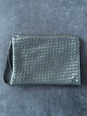 나노 유니버스 nano universe 인트레차트 클러치백