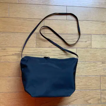 에르베샤 펠리에 별주 빅 미니백 숄더백 블랙