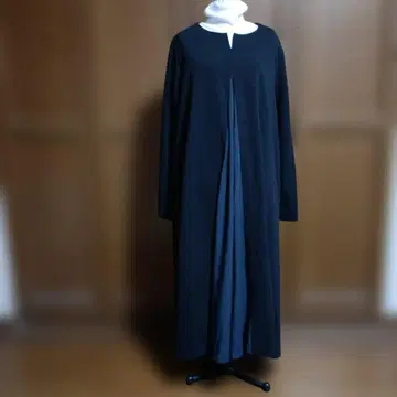 블랙 긴팔 슬릿 원피스