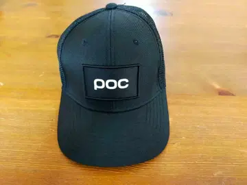 poc 블랙 트래커 캡