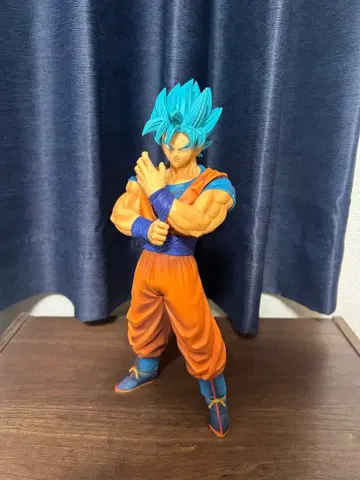 제일복권 드래곤볼 메모리즈 C상 초사이어인 갓 손오공 피규어