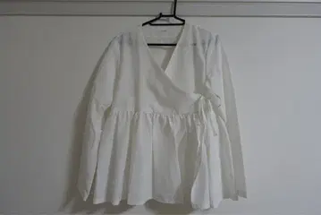 LIRGE 리쥬 카슈쿨 블라우스