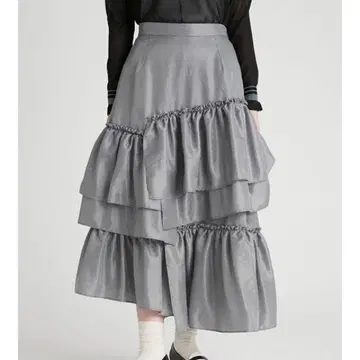 FUR FUR 랜덤 티어드 프릴 스커트