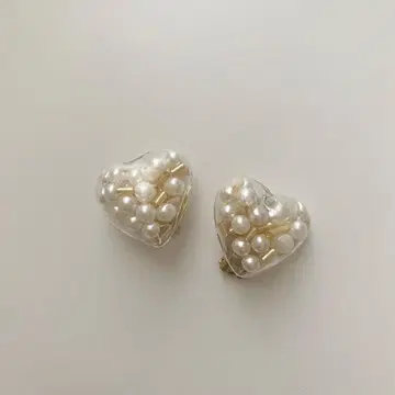 vintage 빈티지 핸드메이드 하트 클리어 펄 비즈 귀찌