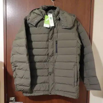 [ 새상품 ] ikka 그린 다운 후드 부착 다운 자켓