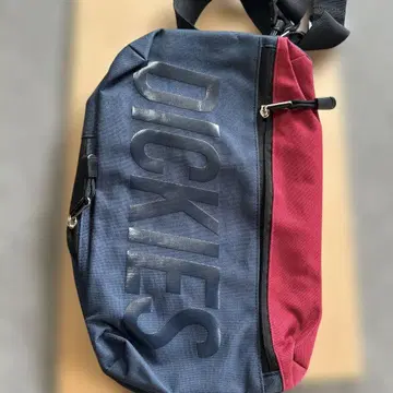 DICKIES 바디백 네이비 레드
