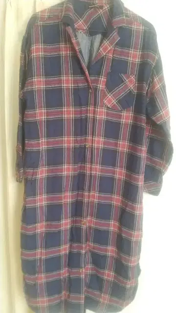 ROSE BUD 긴팔 셔츠 + CHiCO 데님 + 잡화