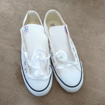 CONVERSE 컨버스 화이트 스니커즈 26.5cm