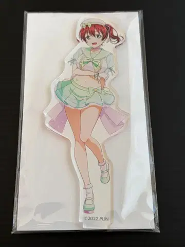 제비뽑기당 니지가사키 몽환룩 패션 엠마 베르데 아크릴 피규어