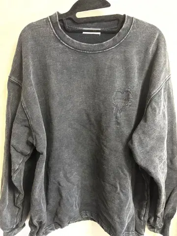 ONCILY 하트 로고 드로 코드 맨투맨 블랙 계열 M 사이즈