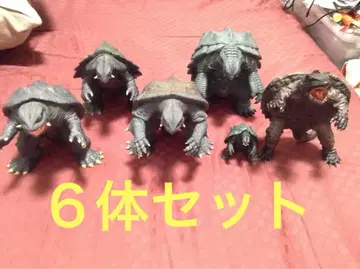 가메라 피규어 6체 세트!