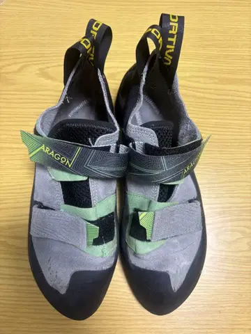 라스포르티바 락 클라이밍 기어