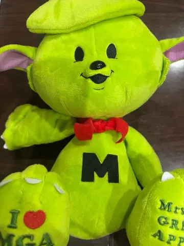 Mrs. GREEN APPLE 메멜 봉제 인형