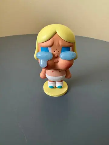 POPMART Crying Again - Baby Blonde