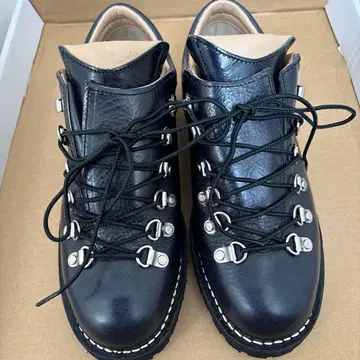 Danner 가죽 하이컷 신발 비브람 밑창