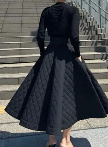 젠느 기능 충전솜 퀼팅 스커트