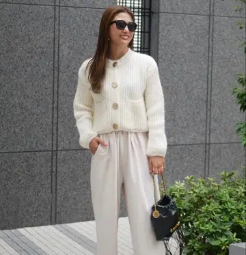 골드 버튼 니트 가디건 알아바일 유나이티드 애로우즈 좋아하시는 분께