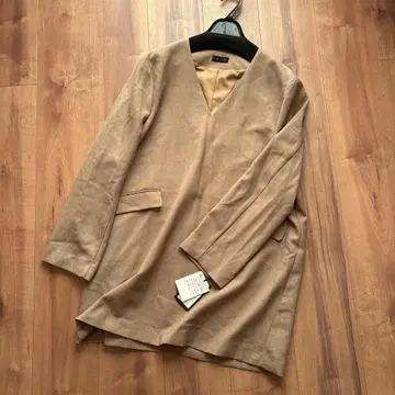 새상품 aga 정가 2만 5000엔 롱 상의 긴팔 스콧 클럽