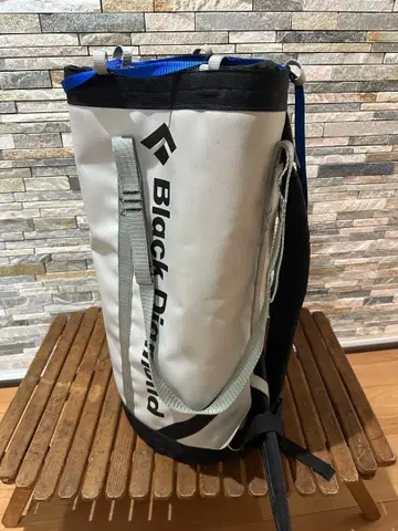 Black Diamond 홀백 터치스톤