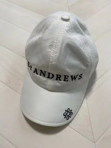 세인트 앤드류스 캡