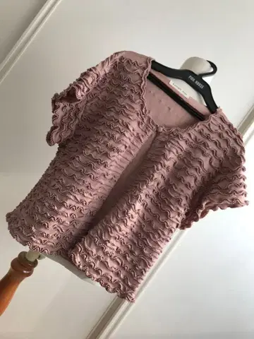 새상품급 카네코 이사오 피코 프릴 가디건 핑크 계열