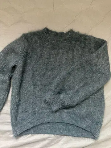 [ 새상품급 ] ELVENGE DEUX 라메 그레이 긴팔 스웨터