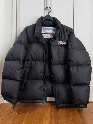 퍼스트 다운 블랙 다운 자켓 M