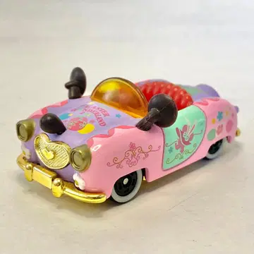 디즈니 토미카 미니 컨버터블 이스터 원더랜드 2011