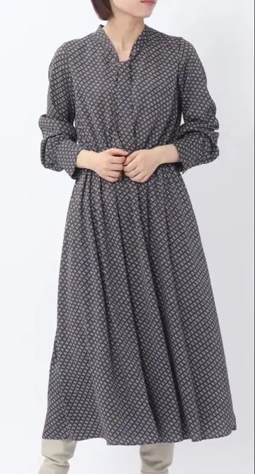 언타이틀 새상품급 지오메트릭 보타이 원피스 1