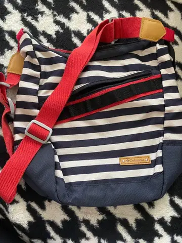 컬럼비아 빅 숄더백