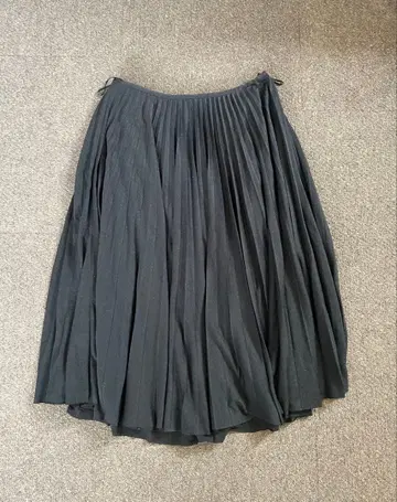 띠어리 플리츠 스커트 블랙 M